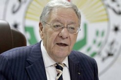 ولد عباس يلعب على.. التكتيك