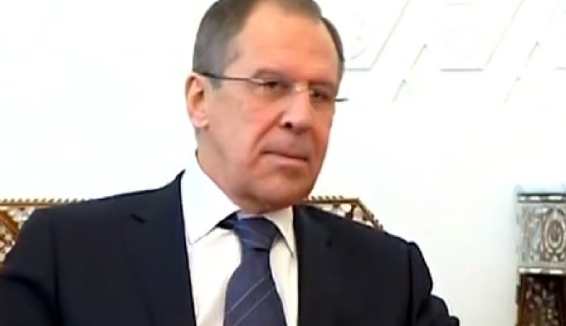 موسكو تنفي ان يكون لافروف كسر معصمه