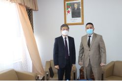 الوزير ضيافات نسيم يستقبل سفير جمهورية كوريا الجنوبية بالجزائر