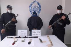 توقيف شخص بحوزته أسلحة بيضاء محظورة في أم البواقي