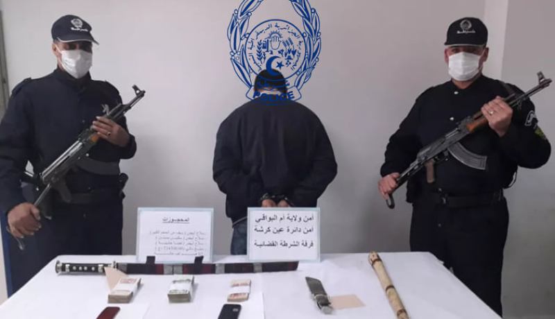 توقيف شخص بحوزته أسلحة بيضاء محظورة في أم البواقي