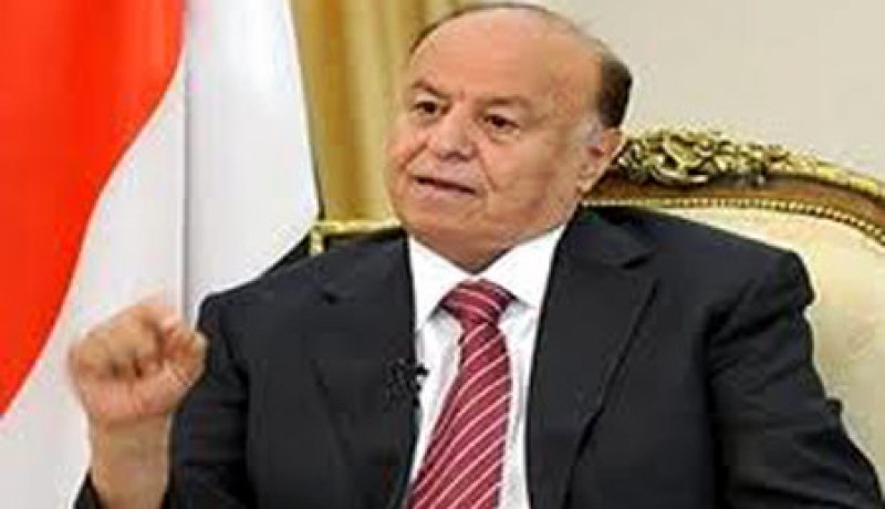 مسؤول عسكري يمني يعلن عن رفضه لقرار عبد ربه منصور هادي بتعيين قائد جديد للقوات الجوية