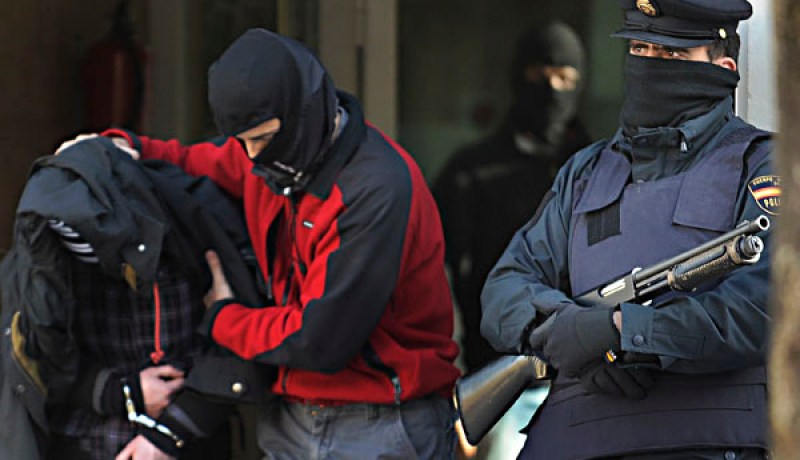 تفكيك شبكة للهجرة غير الشرعية وتوقيف 22 شخصا في اسبانيا