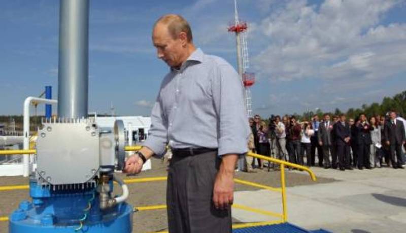 بوتين يدشن ورشة بناء خط أنابيب ساوث ستريم