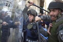 اصابة 22 فلسطينيا في مواجهات مع قوات الاحتلال