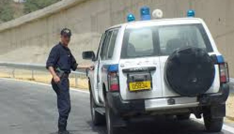 شرطي ثالث يفارق الحياة متأثرا بجروحه