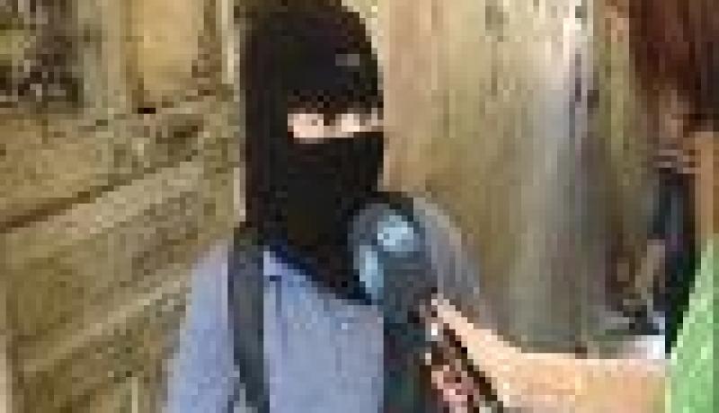 اطفال في العاشرة يحملون السلاح في طرابلس
