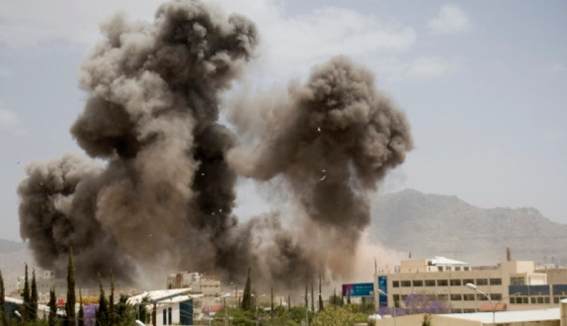 مقتل القيادي الحوثي غالب الطيري مع مرافقيه في عدن