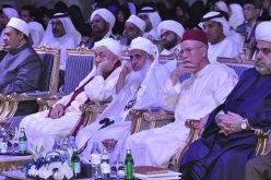 مجلس حكماء المسلمين يعلن دعمه للشرعية باليمن