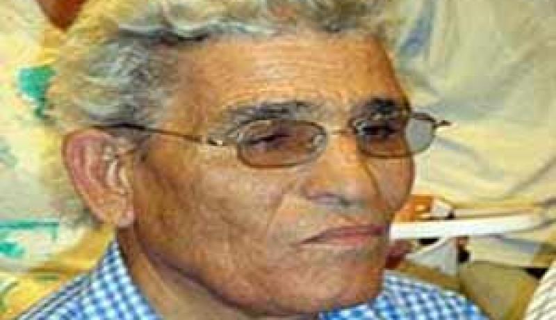 وفاة الشاعر محمد عفيفي مطر بعد معاناة مع المرض
