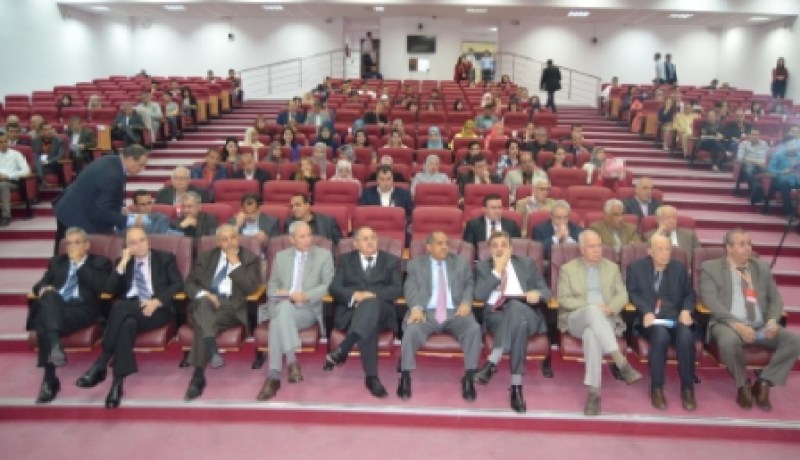 الخبراء يؤكدون أن الوضع المالي للجزائر يستدعي إصلاحات هيكلية عميقة