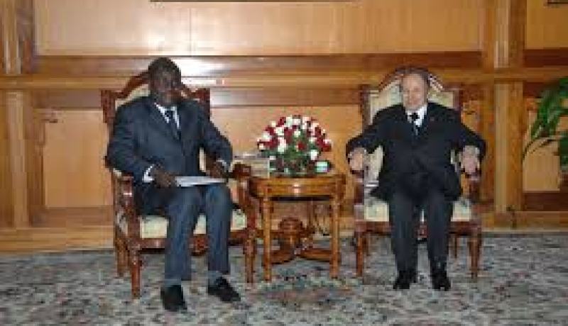 وزير الخارجية التشادي يؤكد أن العلاقات الجزائرية التشادية متينة و متميزة