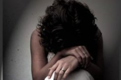 والدي المخمور يصرف كل أمواله على النساء ويرفض العرسان