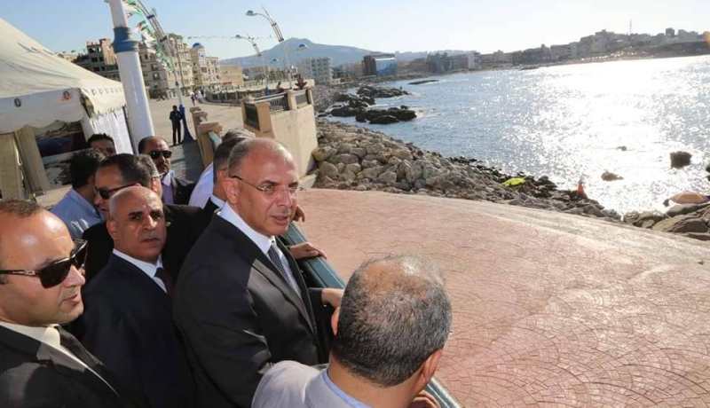 بالصور .. زعلان يتفقد عدة مشاريع في جيجل