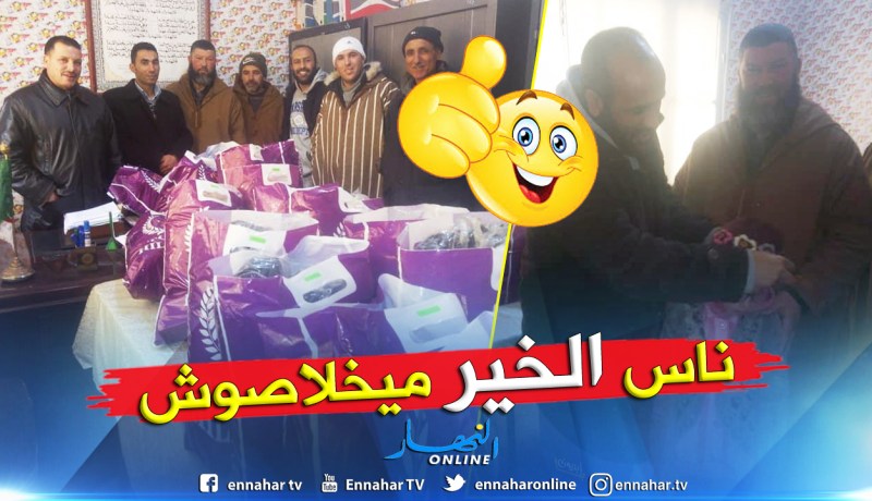 بالصور .. تقديم ألبسة شتوية للتلاميذ المعوزين بتبسة