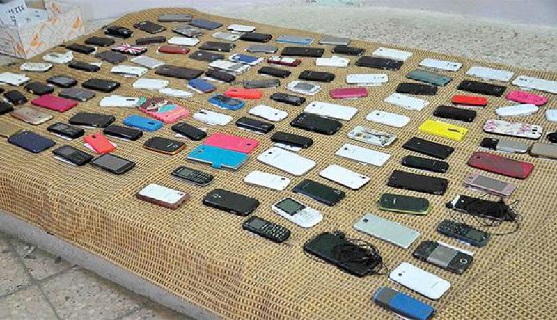 حجز أكثر من 1300 هاتف نقال في ورقلة