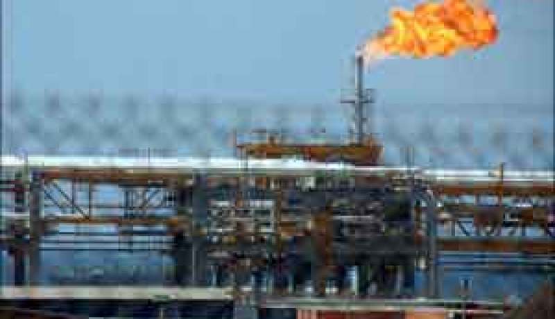 وزير النفط اليمني يحث الشركات الوطنية و الأجنبية على زيادة الإنتاج