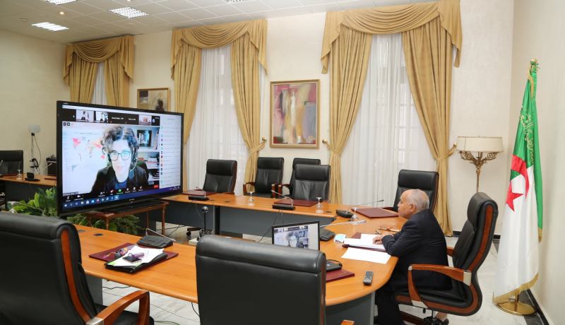 مجلس الأمة يشارك في مائدة مستديرة حول المبادئ المشتركة في مرافقة البرلمانات