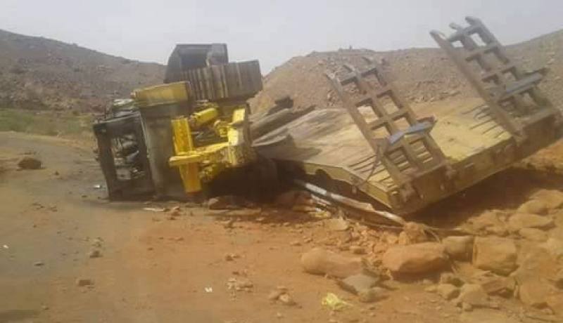 وفاة شخصين إثر انقلاب شاحنة مقطورة بإيليزي
