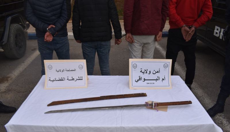 الإطاحة بجماعة أشرار وحجز سيف تقليدي الصنع بأم البواقي