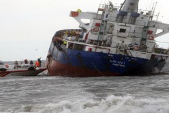 إنقاذ 13 فردا من طاقم سفينة اصطدمت بأخرى بمضيق البوسفور