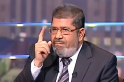 مرسي يعرض على منافسيه السابقين تشكيل حكومة ائتلافية