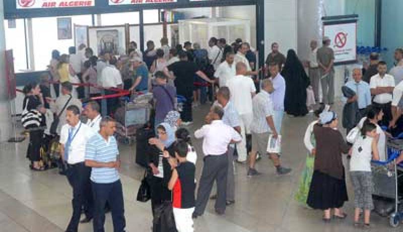 اضطرابات في رحالات الخطوط الجوية الجزائرية بسبب سوء الاحوال الجوية