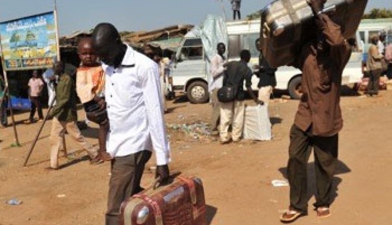 آلاف من مواطني جنوب السودان عالقون في السودان يريدون العودة إلى بلادهم