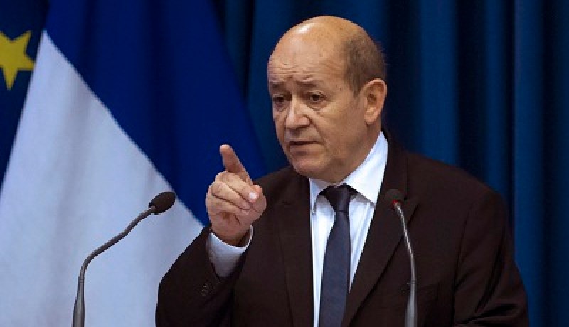 وزير الدفاع الفرنسي  يؤكد أن الإرهاب عدو مشترك