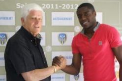 التونسي خالد السويسي يفسخ عقده مع ارل افينوين الفرنسي