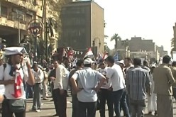 مئات المتظاهرين الإسلاميين ينزلون لميدان التحرير للمطالبة بإجراء الانتخابات الرئاسية في موعدها