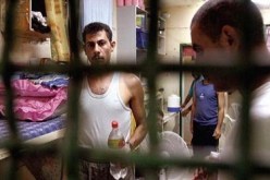 الفلسطينيون في السجون الإسرائيلية يهددون باستئناف إضرابهم عن الطعام