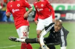 الجزائري‮ ‬وهاب رايس سيتنقل لمنشيستر‮ ‬يونايند الإنجليزي