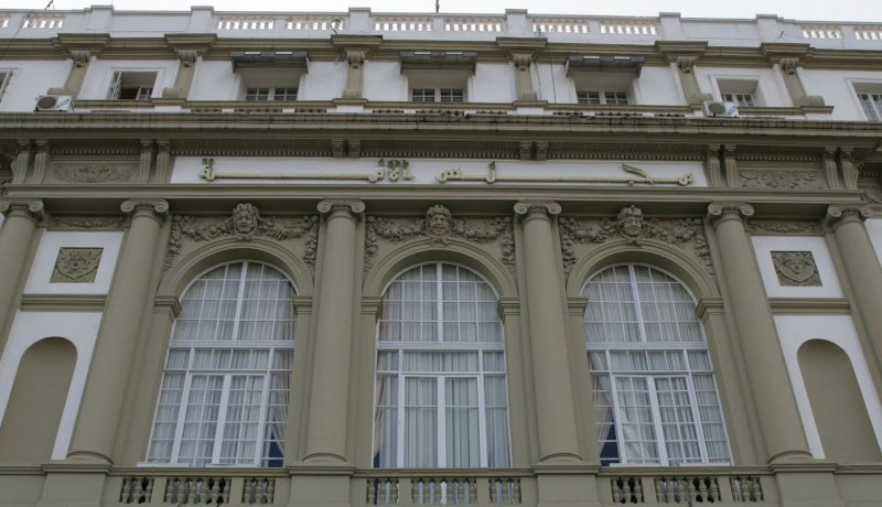 مجلس الأمة يُنظم غدا يوما برلمانيا