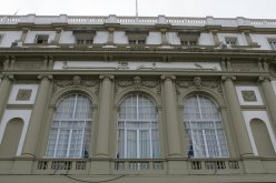 مجلس الأمة يُثمن سير العملية الانتخابية ويرد على تصريحات البرلمانية الفرنسية