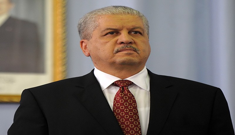 سلال يكشف أن شخصيات مقيمة بالخارج ترسم صورة سوداوية عن الجزائر