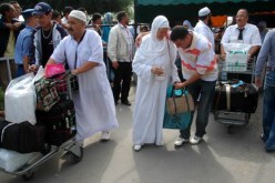 عودة بعثة متكونة من 100 حاج وحاجة الى أرض الوطن