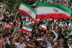 مظاهرات في إيران إحتجاجا على الرسوم المسيئة للنبي الكريم