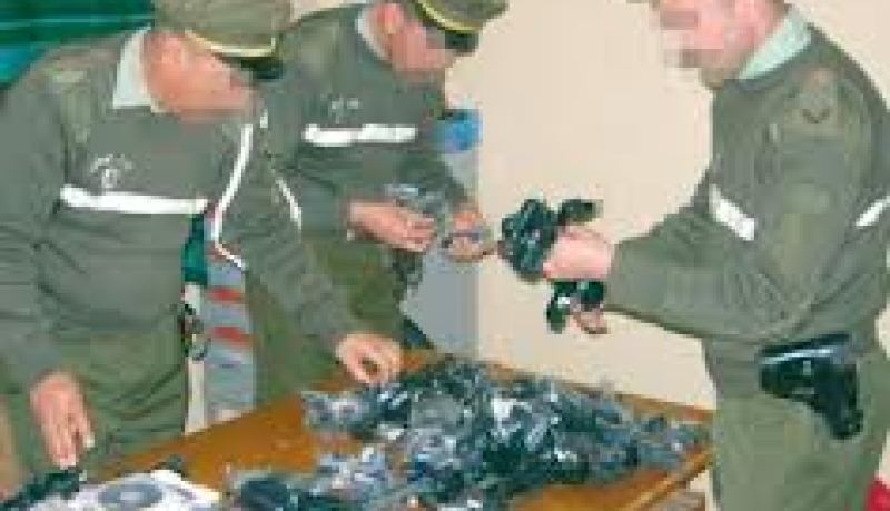 حجز بباتنة أكثر من 27 قنطارا من السلع الأجنبية المهربة