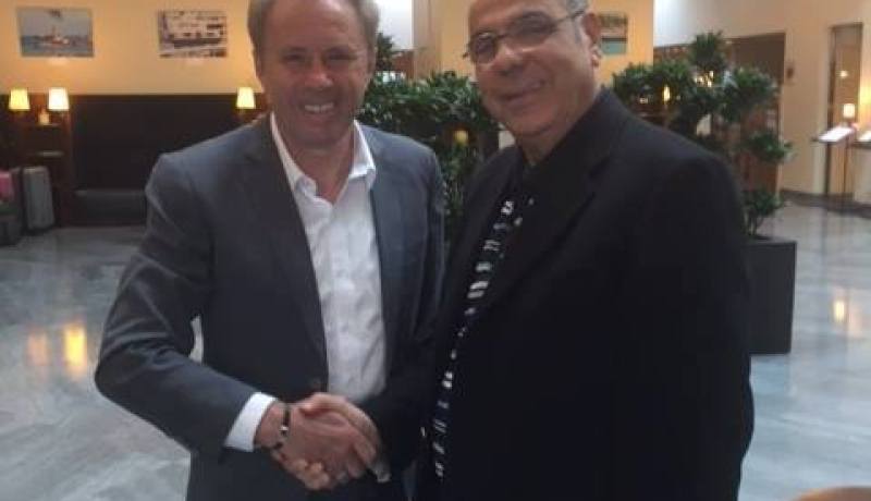 رسميا الصربي ميلوفان راجيفيك على رأس المنتخب الوطني