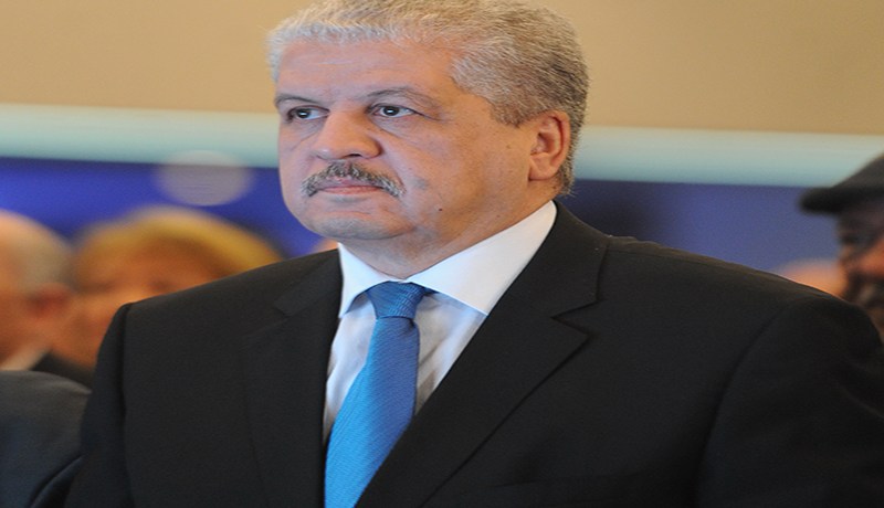 سلال يجتمع بأعضاء الحكومة هذا الأربعاء