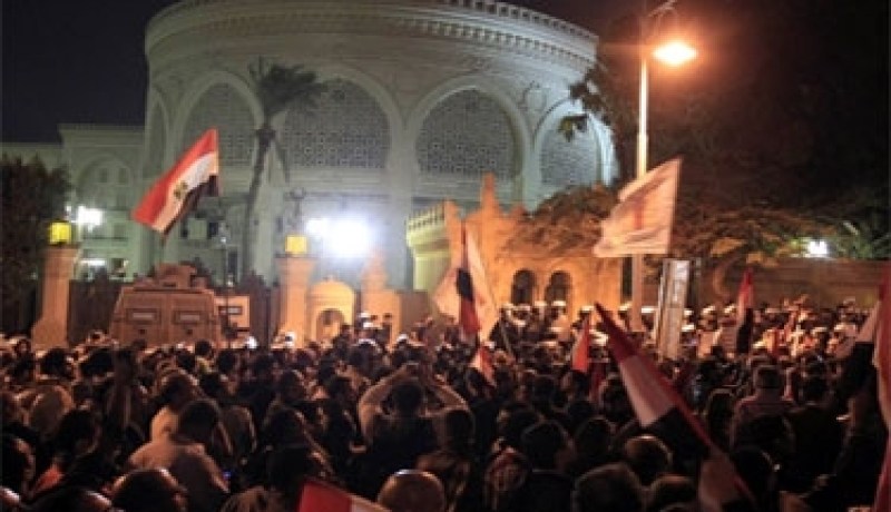 مصدر أمني: تحديد هوية 5 من المتهمين بالهجوم على معتصمى الاتحادية