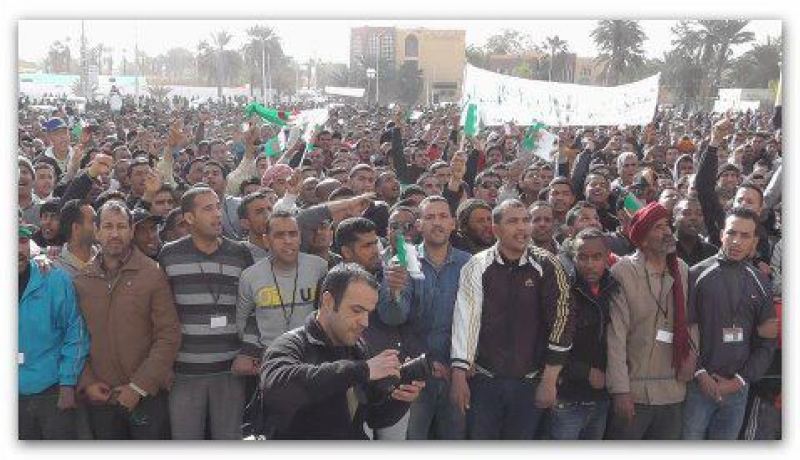 عشرات البطالين يتظاهرون في ولاية غرداية