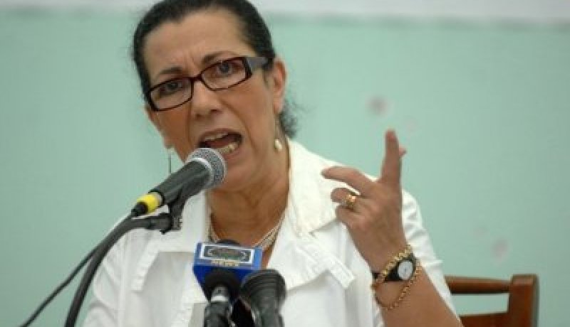 أنت تطمع في منصب وزير وتقود مؤسسة تابعة للمخابرات الأمريكية يا مقري