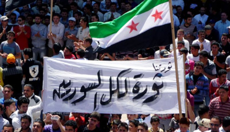 الحوار هو السبيل الوحيد لحل الأزمة السورية