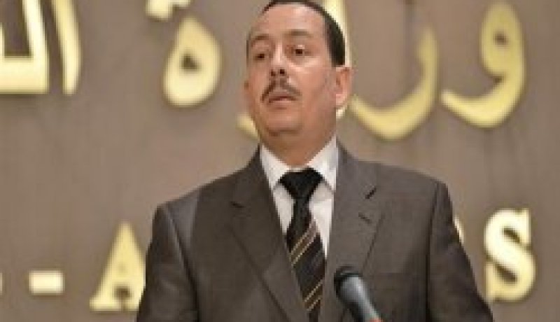 حذّرنا الجزائريين المقيمين في مصر.. ولا وجود لاتصالات بالرعايا المقيمين في سوريا