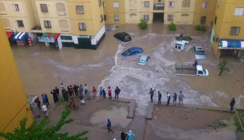 أحياء المدية تغرق عقب تساقط أمطار غزيرة