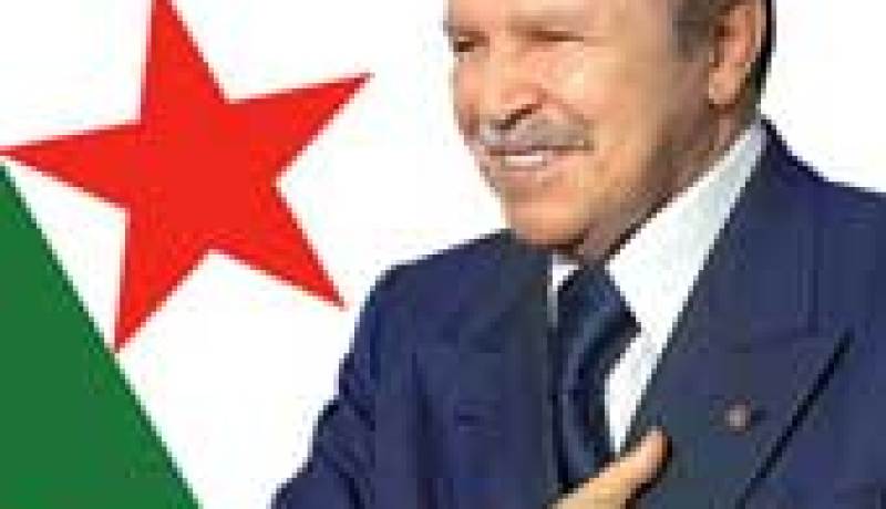 الرئيس بوتفليقة يستقبل وزير الشؤون الخارجية رمطان لعمامرة