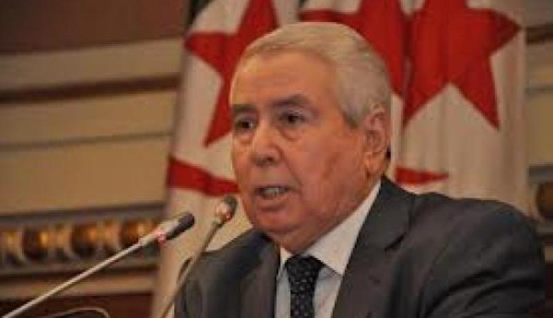 بن صالح يدعو منتخبي حزبه الى التقرب أكثر من المواطنين