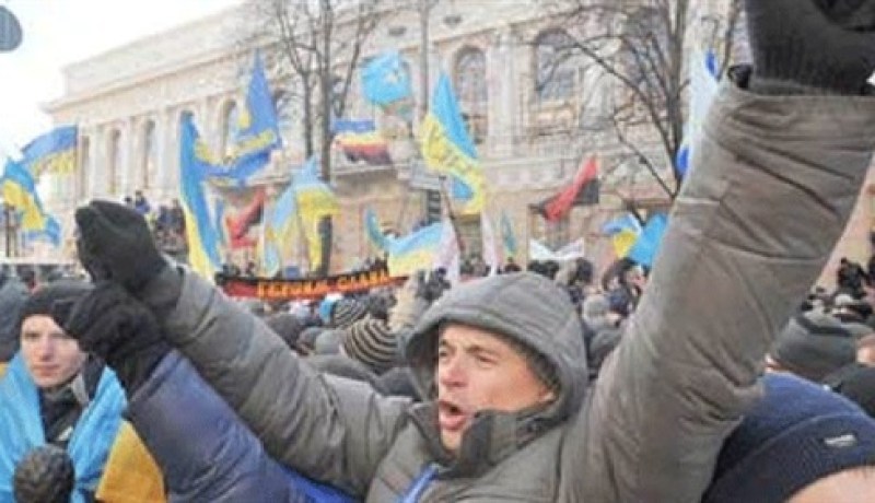 موسكو تعرب عن أسفها لاتخاذ أوكرانيا إجراءات جديدة تحد من دخول الروس إلى أراضيها